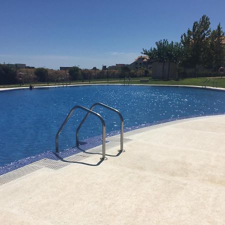 Chalet Adosado 3 Dormitorios San Jorge  المظهر الخارجي الصورة
