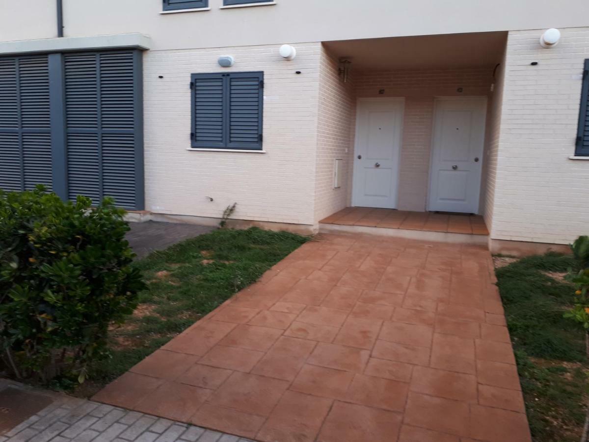 Chalet Adosado 3 Dormitorios San Jorge  المظهر الخارجي الصورة