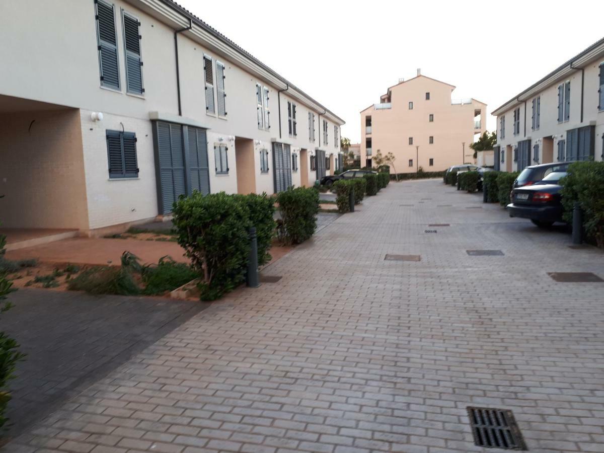 Chalet Adosado 3 Dormitorios San Jorge  المظهر الخارجي الصورة