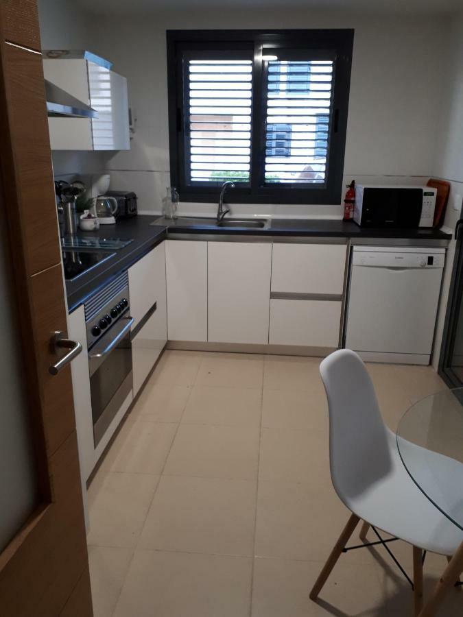 Chalet Adosado 3 Dormitorios San Jorge  المظهر الخارجي الصورة